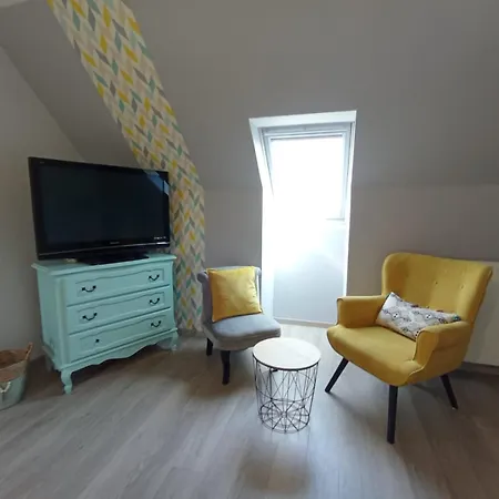 Privee Et Independante Homestay Eterville
