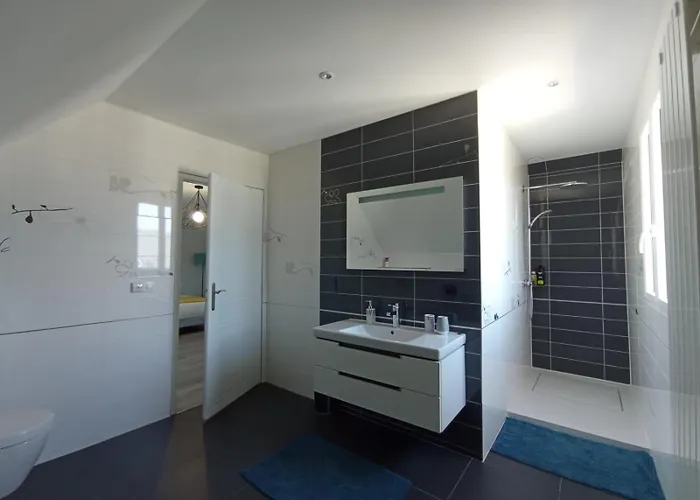 Privée Et Indépendante Habitación en casa particular